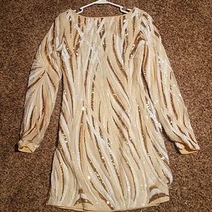 Wrong Size Small on Shoulders